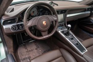 Porsche 911 Carrera S Coupe 2012 года  (NA)